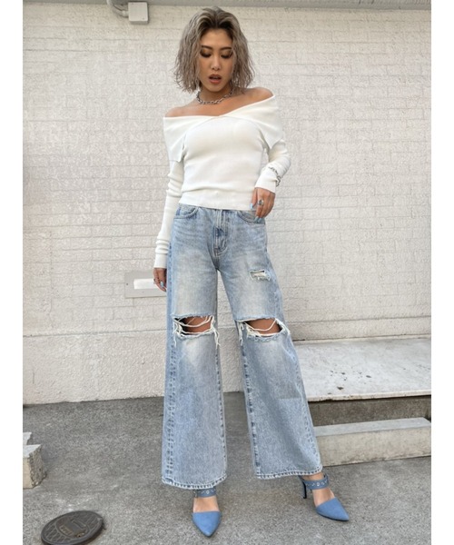 EGOIST（エゴイスト）の「ビッグカラーオフショルニットトップスII（ニット/セーター・レディース・ホワイト/ブラック/グリーン・FREE）」の6枚目の写真