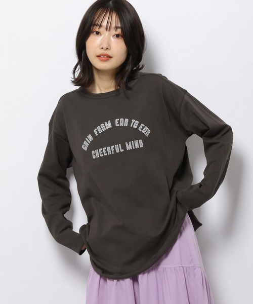 LAKOLE(ラコレ)の「ルーズゲージレタードロングTシャツ / 267652(Tシャツ/カットソー・レディース・オフホワイト/チャコール/サンドグレー/ナチュラル・MEDIUM/SMALL)」の11枚目の写真