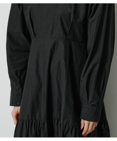 AZUL by moussy(アズールバイマウジー)の「2WAY CACHECOEUR TIERED OP/2WAYカシュクールティアードワンピース(ワンピース・レディース・ブラック/ベージュ・SMALL/MEDIUM)」の14枚目の写真