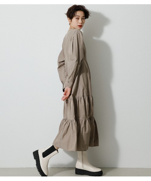 AZUL by moussy(アズールバイマウジー)の「2WAY CACHECOEUR TIERED OP/2WAYカシュクールティアードワンピース(ワンピース・レディース・ブラック/ベージュ・SMALL/MEDIUM)」の6枚目の写真