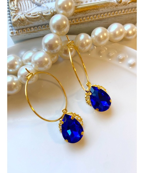 tone（トーン）の「【MUURABBTI】雫ビジューのフープピアス(MA)（ピアス（両耳用）・レディース・ピンク/ブルー/エメラルド/バイオレット/パープル系その他/コバルトブルー/グリーン/その他/ブルー系/ライトグリーン/オレンジ系1・FREE）」の5枚目の写真