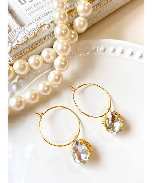 tone（トーン）の「【MUURABBTI】雫ビジューのフープピアス(MA)（ピアス（両耳用）・レディース・ピンク/ブルー/エメラルド/バイオレット/パープル系その他/コバルトブルー/グリーン/その他/ブルー系/ライトグリーン/オレンジ系1・FREE）」の11枚目の写真