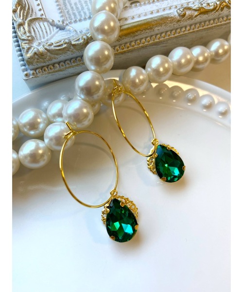 tone（トーン）の「【MUURABBTI】雫ビジューのフープピアス(MA)（ピアス（両耳用）・レディース・ピンク/ブルー/エメラルド/バイオレット/パープル系その他/コバルトブルー/グリーン/その他/ブルー系/ライトグリーン/オレンジ系1・FREE）」の4枚目の写真