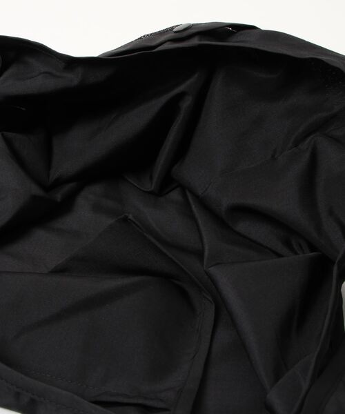 United Athle（ユナイテッドアスレ）の「リサイクルポリエステル リップストップ パッカブルバッグ（メッシュポケット付） / S（トートバッグ・レディース・ブラック/チャコールグレー/オリーブ/サンドベージュ/オフホワイト・FREE）」の19枚目の写真