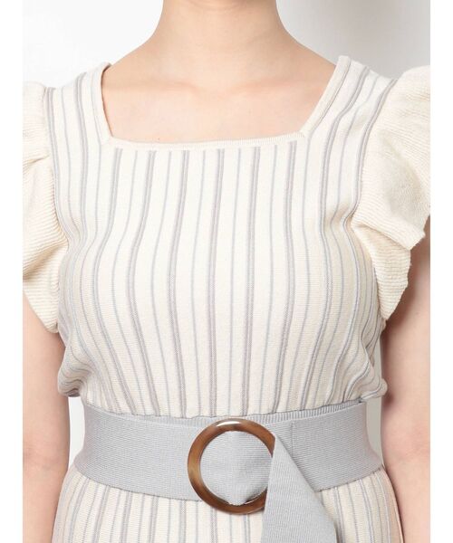 RESEXXY(リゼクシー)の「ラッフルデザインニットワンピース(ワンピース・レディース・ブラック/ベージュ/その他/その他1・FREE)」の21枚目の写真