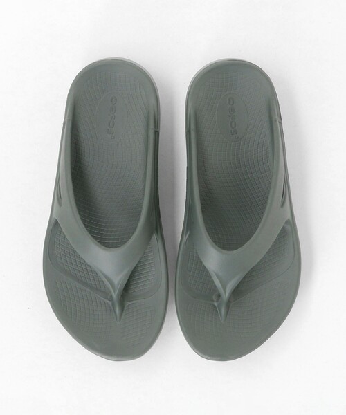 OOFOS（ウーフォス）の「＜OOFOS＞OORIGINAL サンダル（サンダル・メンズ・ブラック/ベージュ/ダークグレー/オリーブ/ワインレッド/ナチュラル/ダークグリーン・26cm/27cm/28cm）」の16枚目の写真