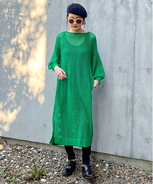 y/m by Yukie(イムバイユキエ)の「アクリルメッシュニットワンピース(ワンピース・レディース・ブラック/ベージュ/グリーン・FREE)」の9枚目の写真