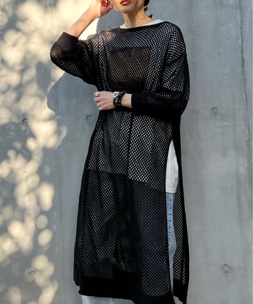 y/m by Yukie(イムバイユキエ)の「アクリルメッシュニットワンピース(ワンピース・レディース・ブラック/ベージュ/グリーン・FREE)」の4枚目の写真