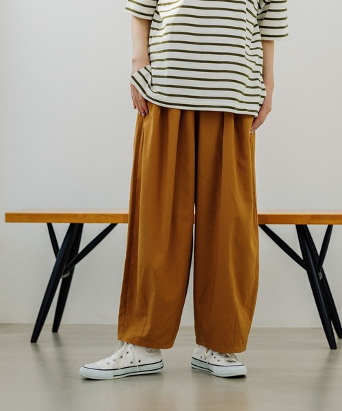 studio CLIP（スタディオクリップ）の「機能付きゆったりパフパンツ[プラスサイズあり]（デニムパンツ・レディース・キャメル/ブルー/カーキ・XXX-LARGE/LARGE/MEDIUM/XX-LARGE/X-LARGE）」の12枚目の写真