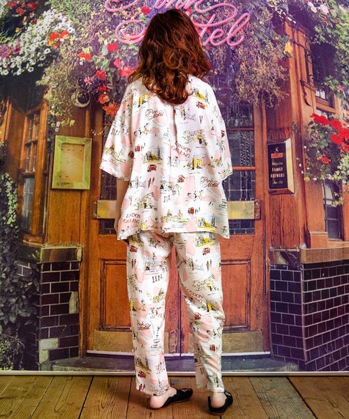 RNA（アールエヌエー）の「R3981  PINK MOTEL ロンドンスーベニアパンツ（その他パンツ・レディース・ブルーグレー/キナリ・MEDIUM）」の19枚目の写真