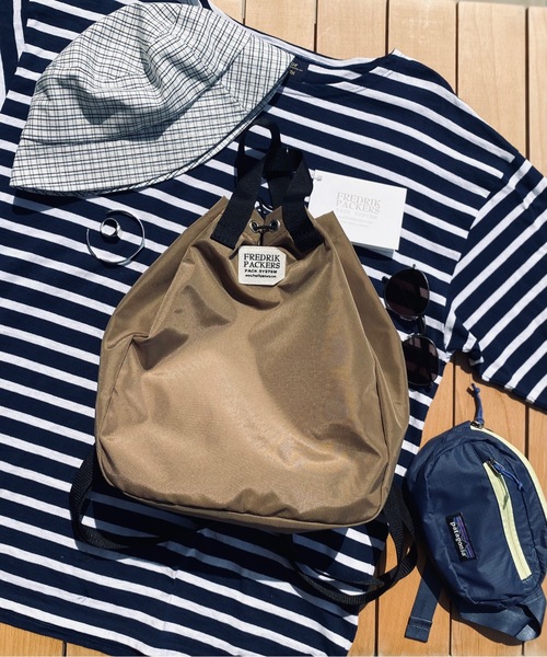FREDRIK PACKERS(フレドリックパッカーズ)の「廃盤 FREDRIK PACKERS / フレドリックパッカーズ / 420D BLOOM PACK(バックパック/リュック・レディース・ブラック/ネイビー/グリーン系その他/タン/シルバー/ホワイト/オリーブ/レオパード・ONESIZE)」の5枚目の写真