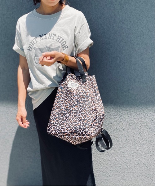 FREDRIK PACKERS(フレドリックパッカーズ)の「廃盤 FREDRIK PACKERS / フレドリックパッカーズ / 420D BLOOM PACK(バックパック/リュック・レディース・ブラック/ネイビー/グリーン系その他/タン/シルバー/ホワイト/オリーブ/レオパード・ONESIZE)」の12枚目の写真
