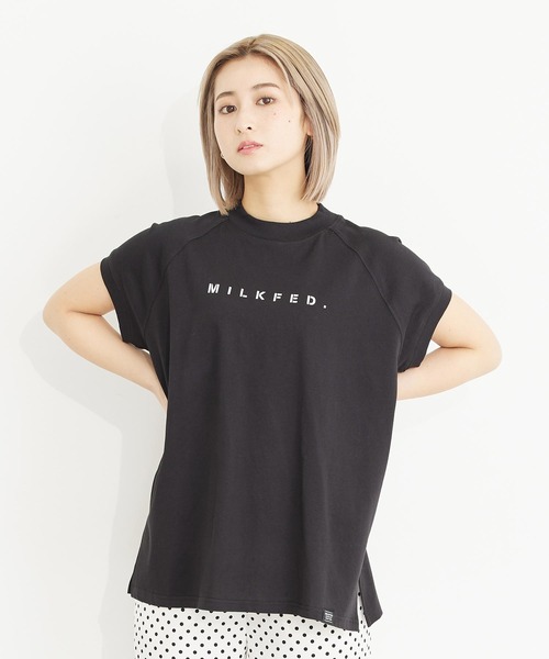 MILKFED.(ミルクフェド)の「STENCIL LOGO RAGLAN TOP(Tシャツ/カットソー・レディース・ホワイト/ブラック/グレー・ONE SIZE)」の4枚目の写真