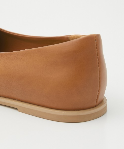 RODEO CROWNS WIDE BOWL（ロデオクラウンズワイドボウル）の「SQUARE PUMPS（パンプス・レディース・ブラック/ベージュ・SMALL/MEDIUM/LARGE）」の9枚目の写真