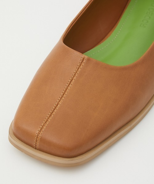 RODEO CROWNS WIDE BOWL（ロデオクラウンズワイドボウル）の「SQUARE PUMPS（パンプス・レディース・ブラック/ベージュ・SMALL/MEDIUM/LARGE）」の13枚目の写真