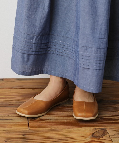 RODEO CROWNS WIDE BOWL（ロデオクラウンズワイドボウル）の「SQUARE PUMPS（パンプス・レディース・ブラック/ベージュ・SMALL/MEDIUM/LARGE）」の15枚目の写真