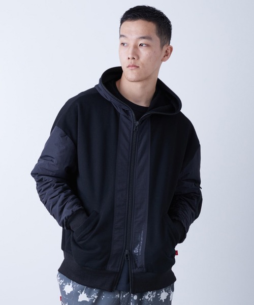 VIRGOwearworks(ヴァルゴウェアワークス)の「MILSPEC LOOSE HOODIE(パーカー・メンズ・ベージュ系その他/ブルー系その他/ブラック系その他・4/3/2)」の2枚目の写真