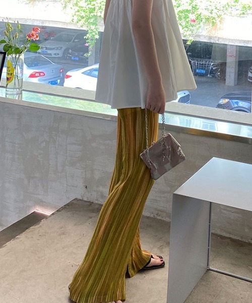 MANGROVE（マングローブ）の「マーブルプリーツパンツ（その他パンツ・レディース・イエロー・FREE）」の5枚目の写真