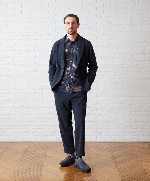 TAKEO KIKUCHI（タケオキクチ）の「◆レトロ フラワー 総柄プリント シャツ（シャツ/ブラウス・メンズ・チャコール/ベージュ系・02/03/04）」の8枚目の写真