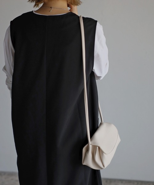 Bonjour Sagan（ボンジュールサガン）の「【2022 新作】スクエアミニショルダーバッグ（ショルダーバッグ・レディース・ブラック/ベージュ/オフホワイト・FREE）」の10枚目の写真