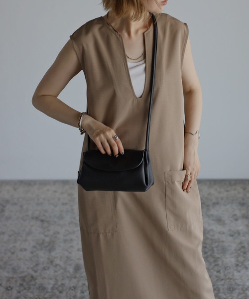 Bonjour Sagan（ボンジュールサガン）の「【2022 新作】スクエアミニショルダーバッグ（ショルダーバッグ・レディース・ブラック/ベージュ/オフホワイト・FREE）」の19枚目の写真