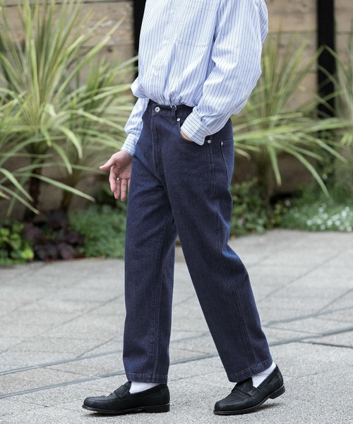 ITEMS URBANRESEARCH（アイテムズ アーバンリサーチ）の「デニム テーパードパンツ（デニムパンツ・メンズ・ブルー/ライトブルー/ネイビー・LARGE/MEDIUM）」の9枚目の写真