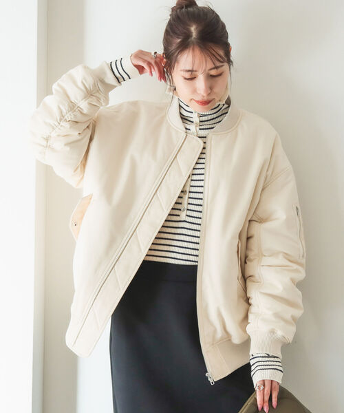 B:MING by BEAMS(ビーミングバイビームス)の「B:MING by BEAMS / 中綿 MA-1 22AW(MA-1・レディース・アイボリー系/オリーブ/ブラック・SMALL/MEDIUM)」の19枚目の写真