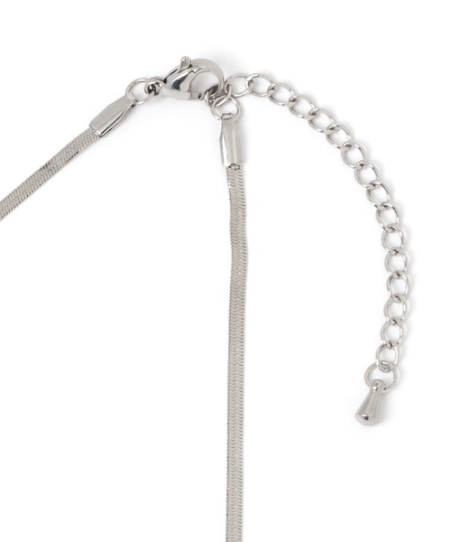 LEPSIM（レプシィム）の「ステンレススネイクネックレス　163855（ネックレス・レディース・シルバー/ゴールド・ONE SIZE）」の5枚目の写真