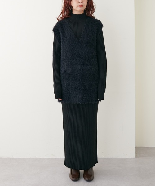 natural couture(ナチュラルクチュール)の「大人ナチュ/リブニットワンピース×フェザーベストセット(ワンピース・レディース・オフホワイト/グレイッシュベージュ/ブラック/ブラウン・FREE)」の21枚目の写真