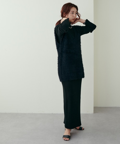 natural couture(ナチュラルクチュール)の「大人ナチュ/リブニットワンピース×フェザーベストセット(ワンピース・レディース・オフホワイト/グレイッシュベージュ/ブラック/ブラウン・FREE)」の5枚目の写真