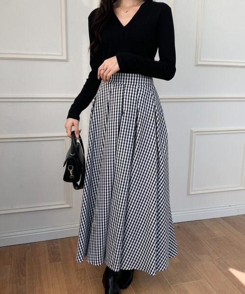 ECLIN(エクラン)の「マキシ丈ギンガムチェックフレアスカート(スカート・レディース・ブラック/グリーン/ネイビー・S/M)」の14枚目の写真