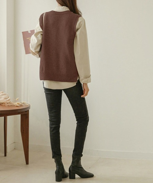 Doux Belle（ドゥーベル）の「シンプルVネックニットベスト（ベスト・レディース・ベージュ/ブラウン/グレー/ブラック/オートミール・MEDIUM/LARGE/X-LARGE/SMALL）」の20枚目の写真