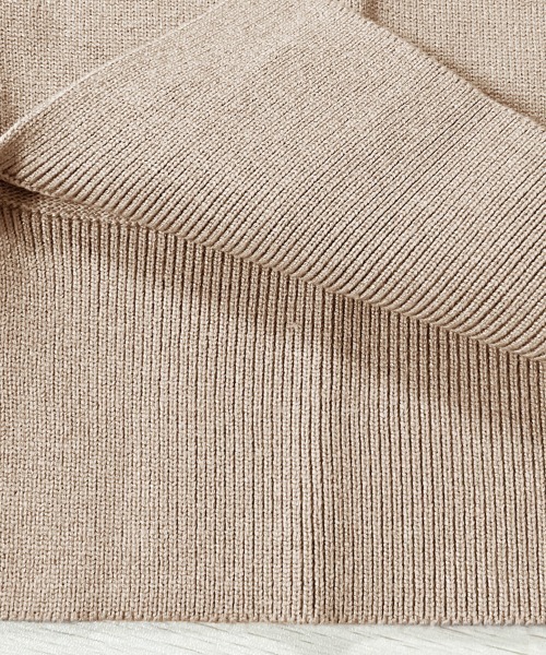 Doux Belle（ドゥーベル）の「シンプルVネックニットベスト（ベスト・レディース・ベージュ/ブラウン/グレー/ブラック/オートミール・MEDIUM/LARGE/X-LARGE/SMALL）」の13枚目の写真