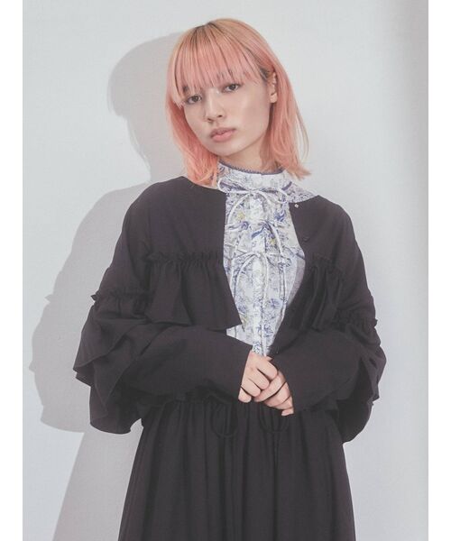 merry jenny（メリージェニー）の「ラッフルフリルジャケット（テーラードジャケット・レディース・ブラック/グレー/ベージュ・FREE）」の5枚目の写真