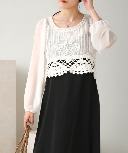 Bab（バブ）の「モチーフデザインブラウス（シャツ/ブラウス・レディース・オフホワイト/ベージュ・M）」の14枚目の写真