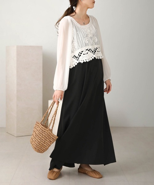 Bab（バブ）の「モチーフデザインブラウス（シャツ/ブラウス・レディース・オフホワイト/ベージュ・M）」の15枚目の写真