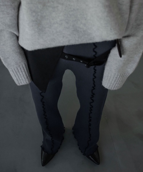 Ezick（エジック）の「Mellow flare leg ニットパンツ（その他パンツ・レディース・ブラック/グレー・FREE）」の21枚目の写真