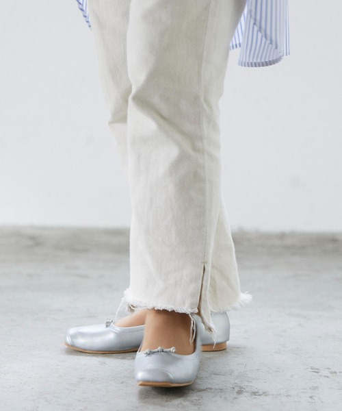 noyau（ノヤウ）の「スクエアトゥリボンバレエシューズ（バレエシューズ・レディース・ブラック/シルバー/アイボリー・S/L/M/LL）」の10枚目の写真