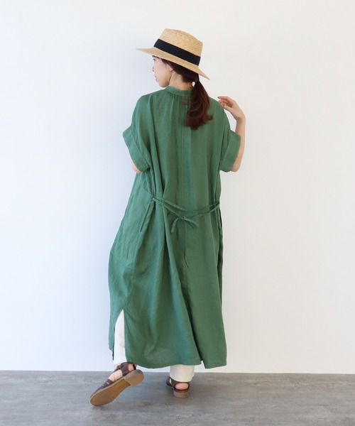 PAR ICI（パーリッシィ）の「60リネン製品染め ワークフレアワンピース（シャツワンピース・レディース・ホワイト/グリーン/ブラック/サックスブルー・FREE）」の3枚目の写真