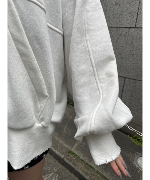 ENVYM（アンビー）の「Eロゴジップパーカー（パーカー・レディース・ブラック/ブルー/ベージュ/ホワイト・FREE）」の6枚目の写真