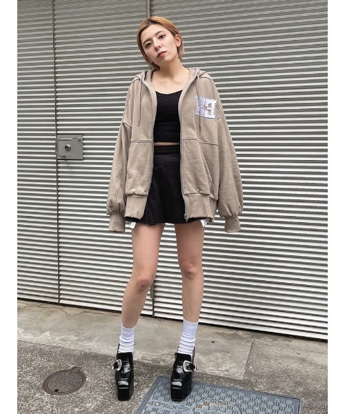 ENVYM（アンビー）の「Eロゴジップパーカー（パーカー・レディース・ブラック/ブルー/ベージュ/ホワイト・FREE）」の22枚目の写真