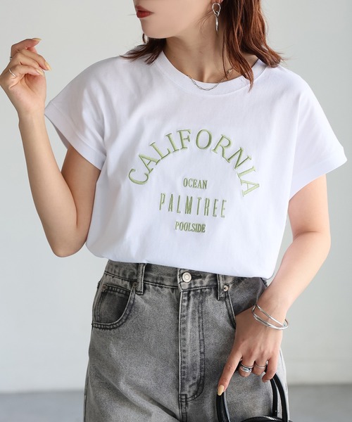 Riberry（リベリー）の「ロゴ刺繍フレンチTシャツ（Tシャツ/カットソー・レディース・チャコールグレー/ホワイト×グリーン/ホワイト×ブルー/ホワイト×グレー/ホワイト×ブラック/ホワイト×イエロー/ホワイト×ピンク・FREE）」の10枚目の写真