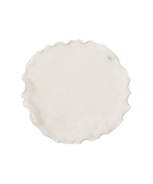 BRILLA per il gusto（ブリッラペルイルグースト）の「Brilla per il gusto / シルク ソリッド シフォン チーフ（ポケットチーフ・メンズ・シルバー/ブラック/ネイビー・ONE SIZE）」の3枚目の写真