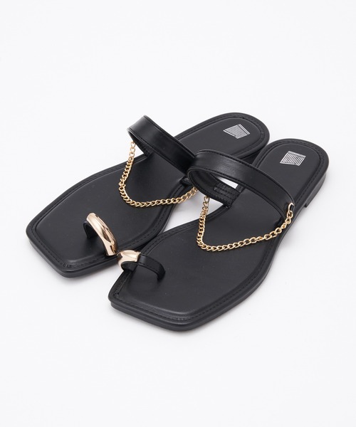COLONY 2139(コロニートゥーワンスリーナイン)の「チェーントングサンダル(サンダル・レディース・オフホワイト/ブラック・SMALL/LARGE/MEDIUM)」の13枚目の写真