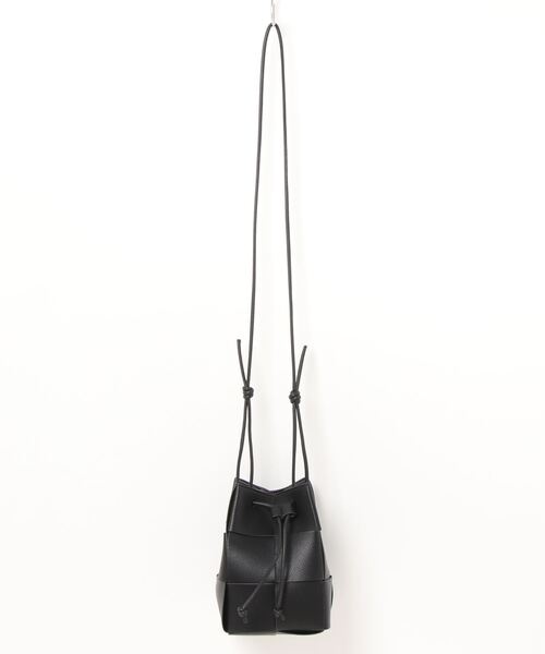 AMERICAN HOLIC(アメリカンホリック)の「編み込み巾着ミニショルダーバッグ(ショルダーバッグ・レディース・イエロー/ブラウン/ブラック/アイボリー・FREE)」の15枚目の写真