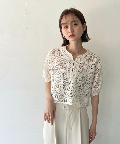 CLEIO（クレイオ）の「【CLEIO】パフスリーブレースブラウス（シャツ/ブラウス・レディース・アイボリー/ブラック・FREE）」の22枚目の写真