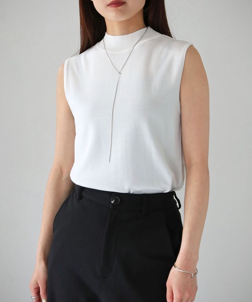 cheriella(シェリエラ)の「【cheriella】WEB限定ノースリーブプルオーバーニット(ニット/セーター・レディース・オフホワイト/ブルー/ブラック/カーキ・M)」の17枚目の写真