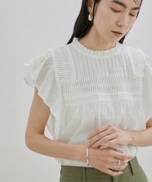 【WEB限定】フリルスリーブタックブラウス