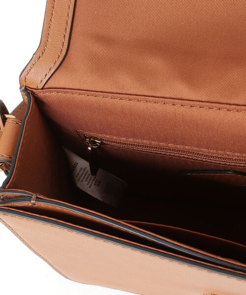 FOSSIL(フォッシル)の「AVONDALE CROSSBODY ZB1860216(メッセンジャーバッグ・レディース・ブラウン・FREE)」の8枚目の写真