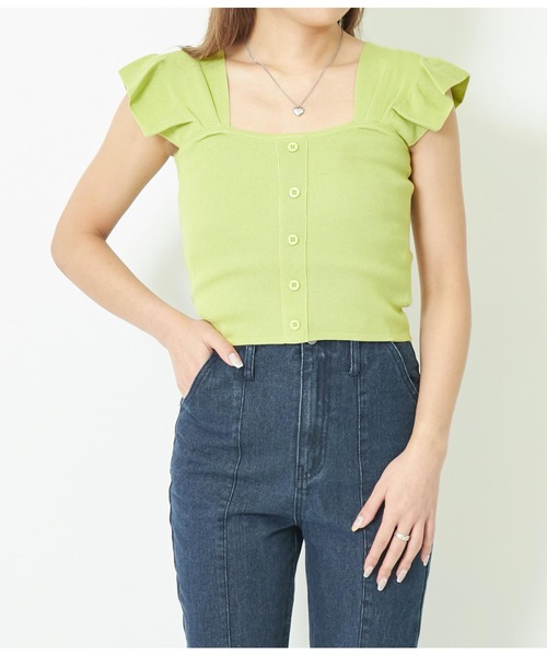 ANAP(アナップ)の「袖フリルサマーニットトップスカットソー(Tシャツ/カットソー・レディース・ブラック/グレイッシュベージュ/グリーン/ラベンダー/マスタード・FREE)」の4枚目の写真
